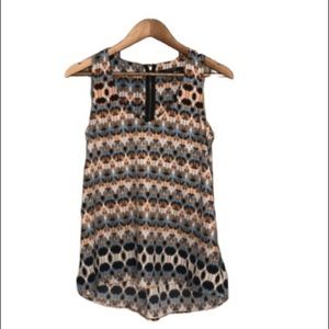 19 Cooper River Abstract Back Zip Tank